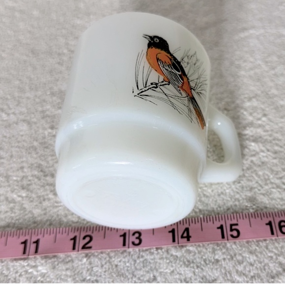 Vintage Anchor Hocking Fire King Milk Glass Baltimore Oriole Stacking Mug - Picture 13 of 14